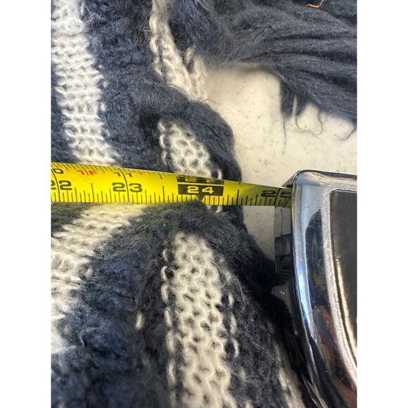 Wooden Ships Cowl Poncho Sweater Womens S/M Mohair Wool Blend Fringe Blue D60 - Picture 5 of 5